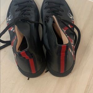 Gucci Shoes (Leather high top with Snake) DUST BAG